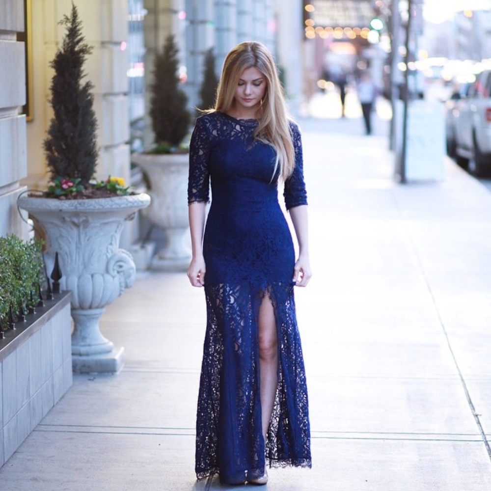 LuLus Navy Lace Formal Maxi Dress